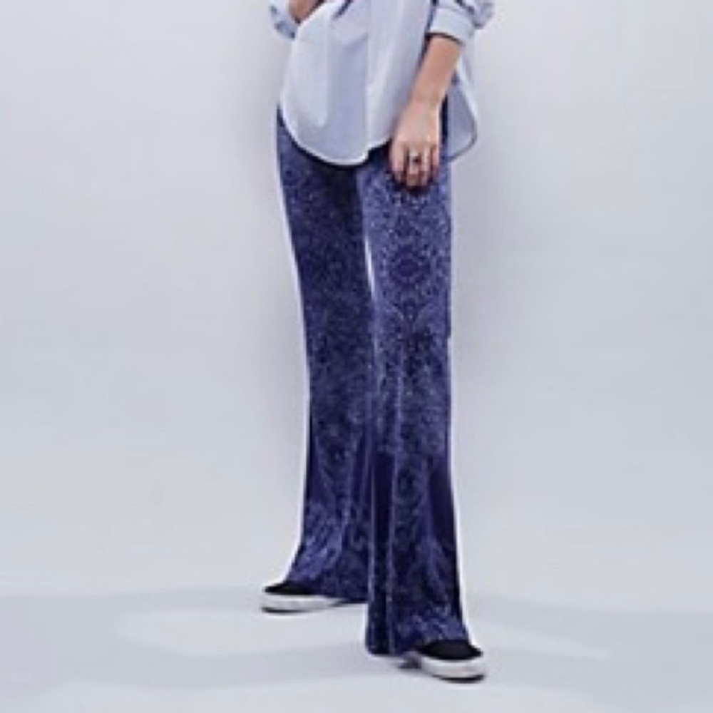 Rising Sun Sweater Flare